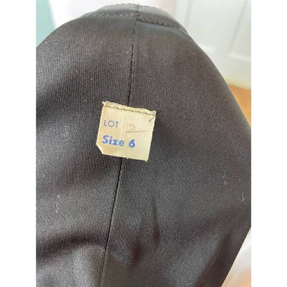 Vintage Neiman Marcus Long Nightgown and Shawl, size 6 - GUC - Picture 6 of 7